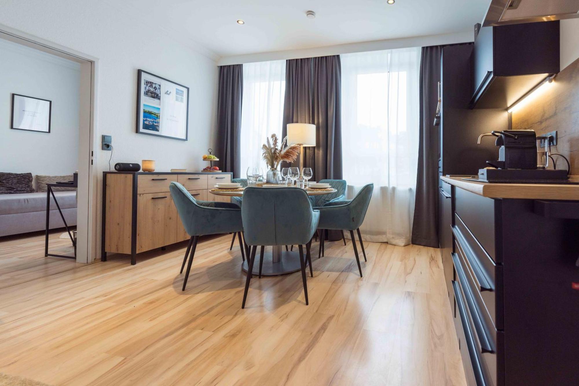 Schillerapartment Hof, Kueche, 24H Digital-Checkin, Parkplatz, Wlan250Mbit Hof  Εξωτερικό φωτογραφία